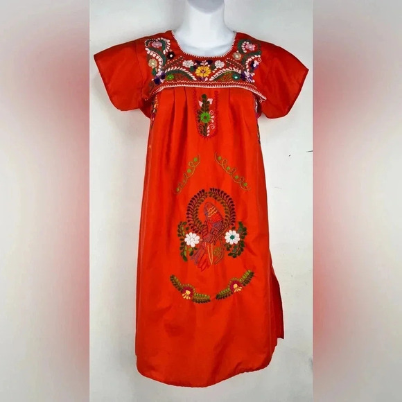 Mexican Dress AUTHENTIC HANDMADE IN MEXICO Embroidered - Picture 1 of 6